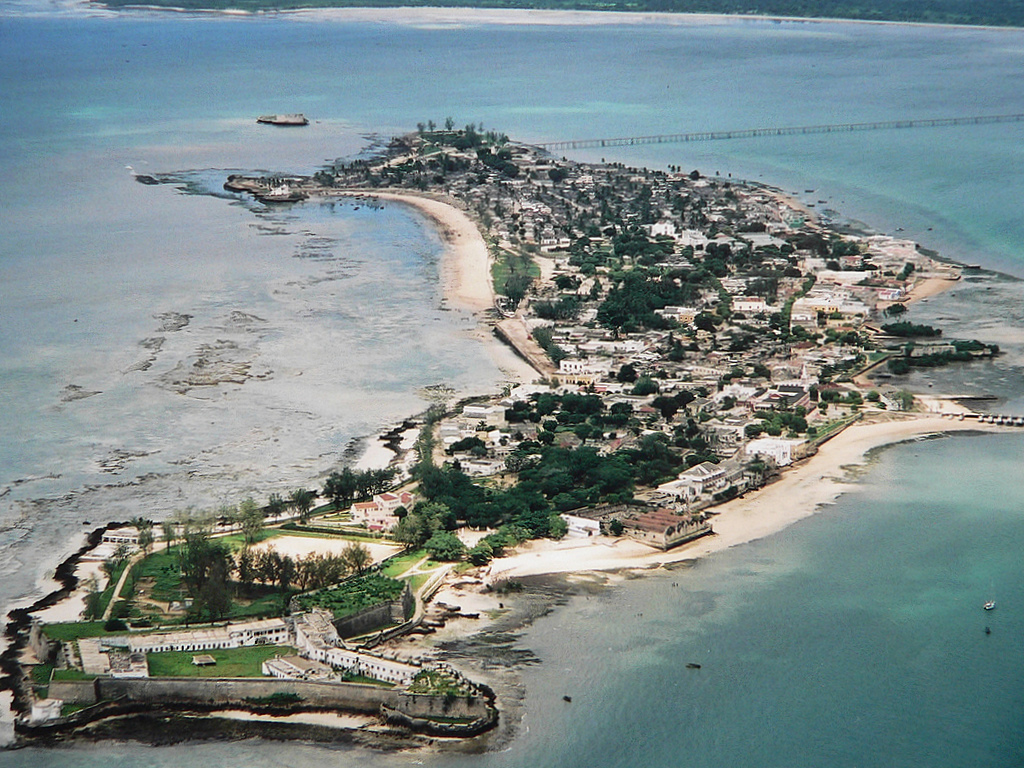 Adult dating  Ilha de Mocambique